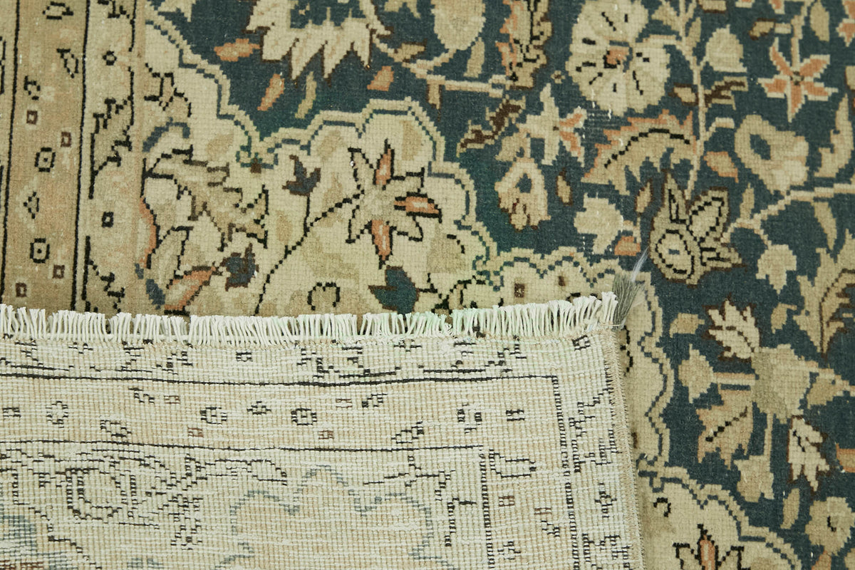Rusvo Bej Halı Lacivert Madalyon Desenli Vintage 202x280 cm – arka yüz görünümü