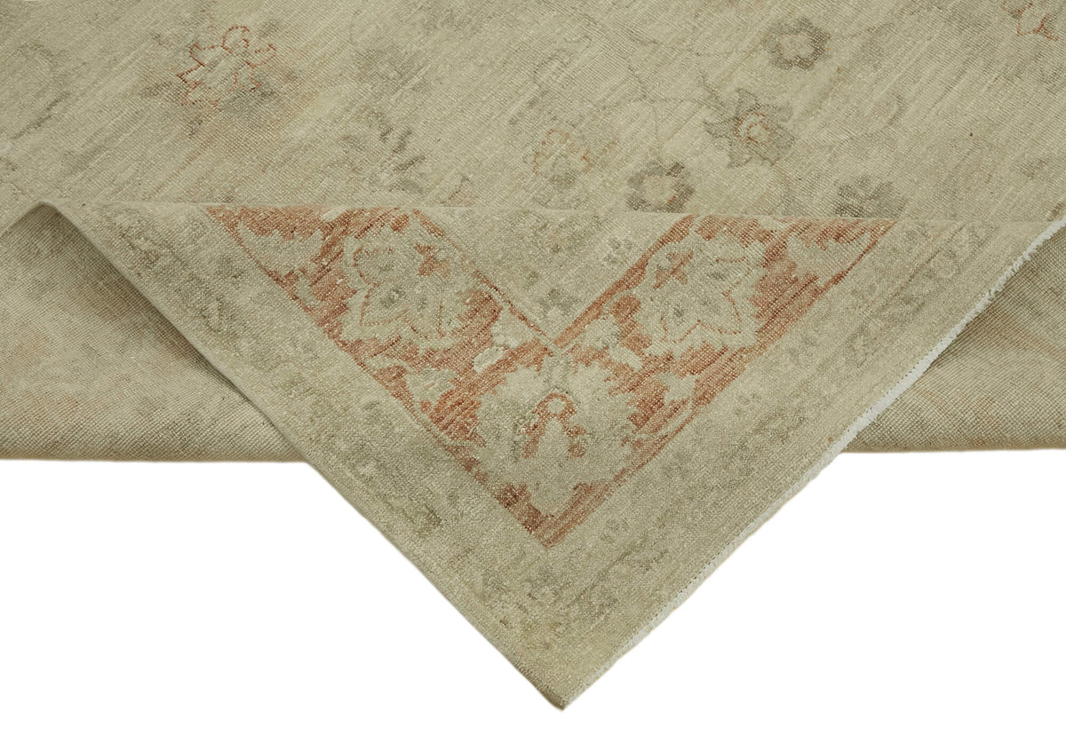 Rusvo Bej ve Kırmızı Çiçek Desenli Yün Vintage Halı 196x295 cm – kenar detayı