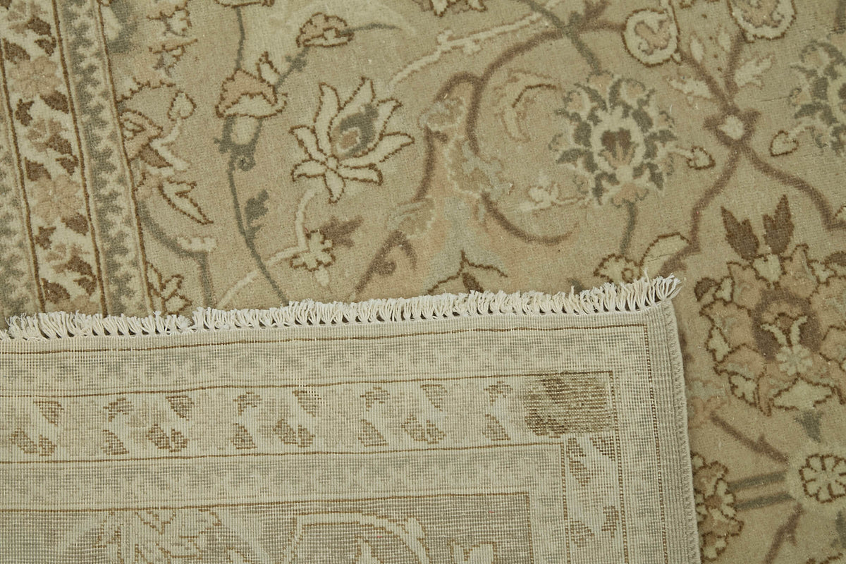 Rusvo Düz Kahverengi Halı Bej Madalyon Desenli Vintage 220x327 cm – arka yüz görünümü