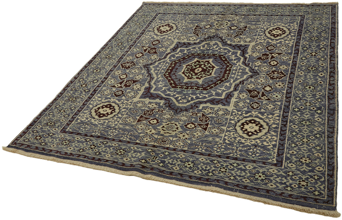 Kavima Mavi Bordo Madalyon Desenli Yün Uşak Halısı 192x168 cm 44452 – doku yakın çekim