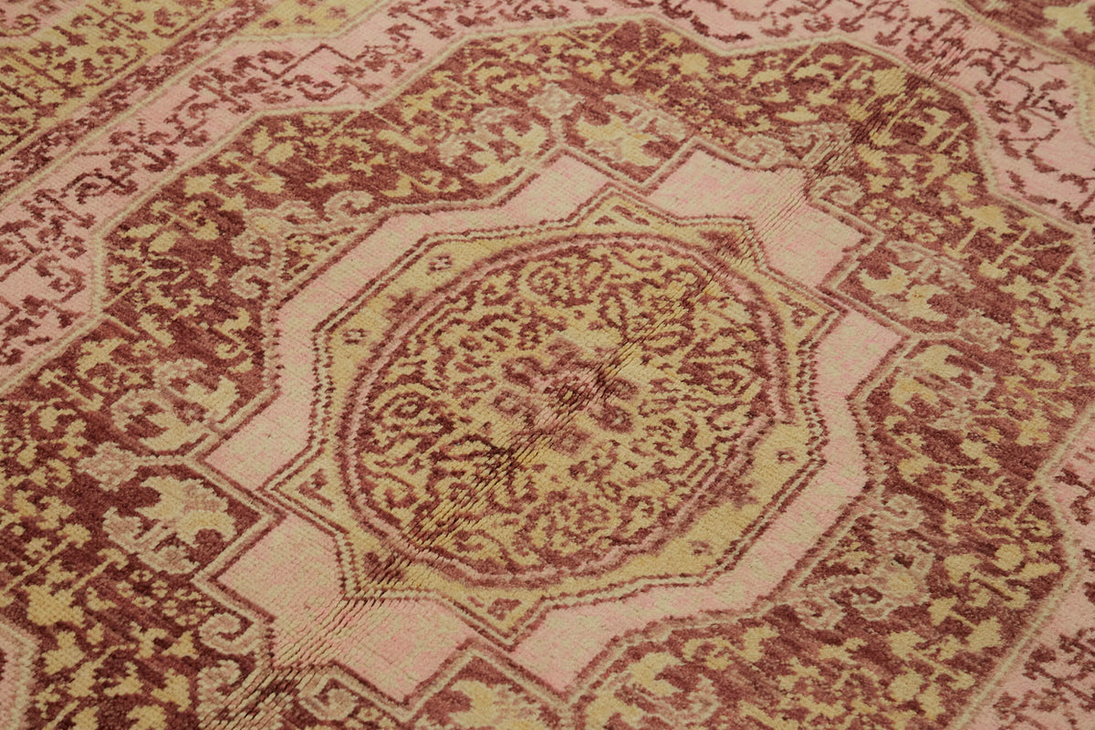 Kavima Bej Bordo Madalyon Desenli El Dokuma Halı 167x240 cm 44459 – mekânda kullanım