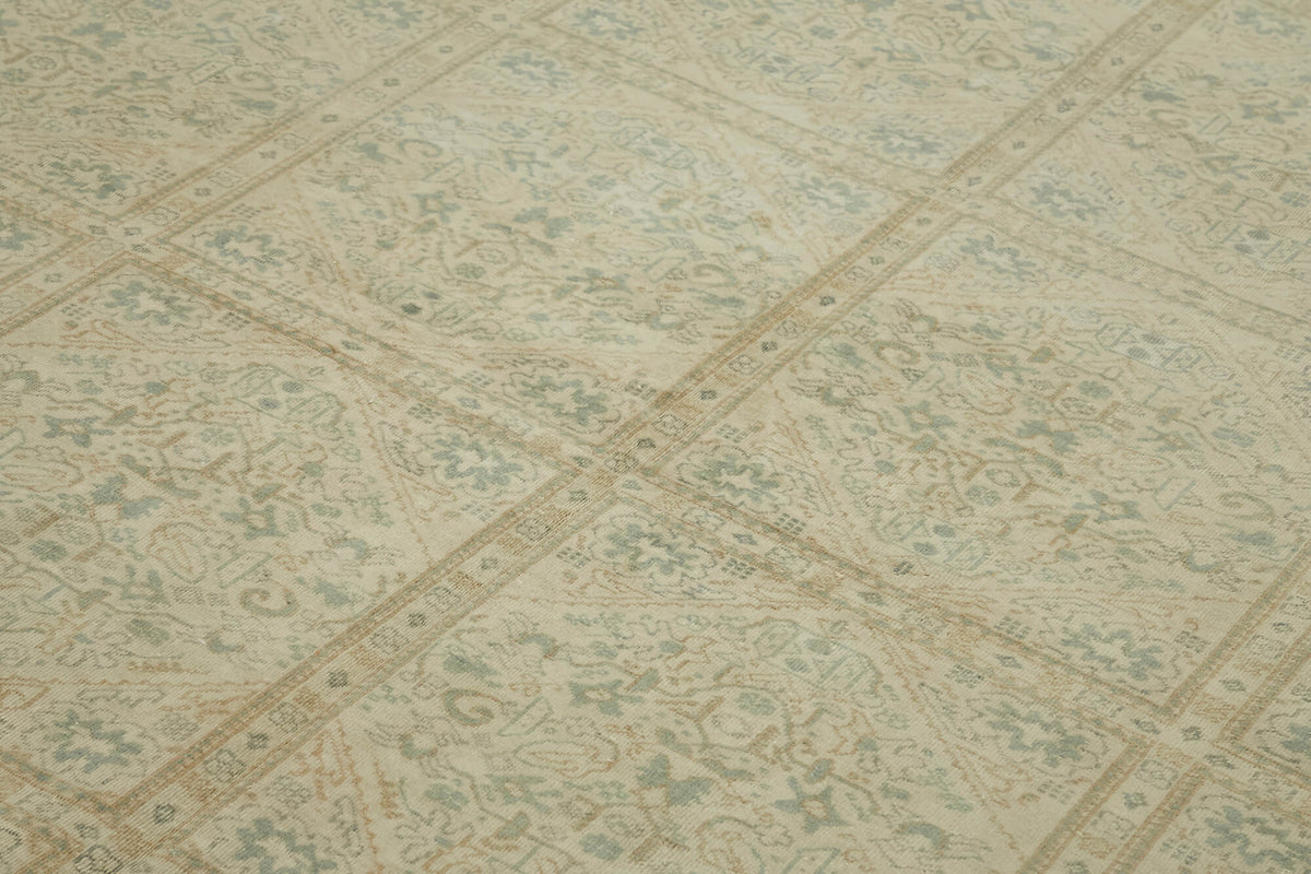 Rusvo Bej Gri Geometrik Desenli Yün Pamuk El Dokuma Halı 264x390 cm – mekânda kullanım