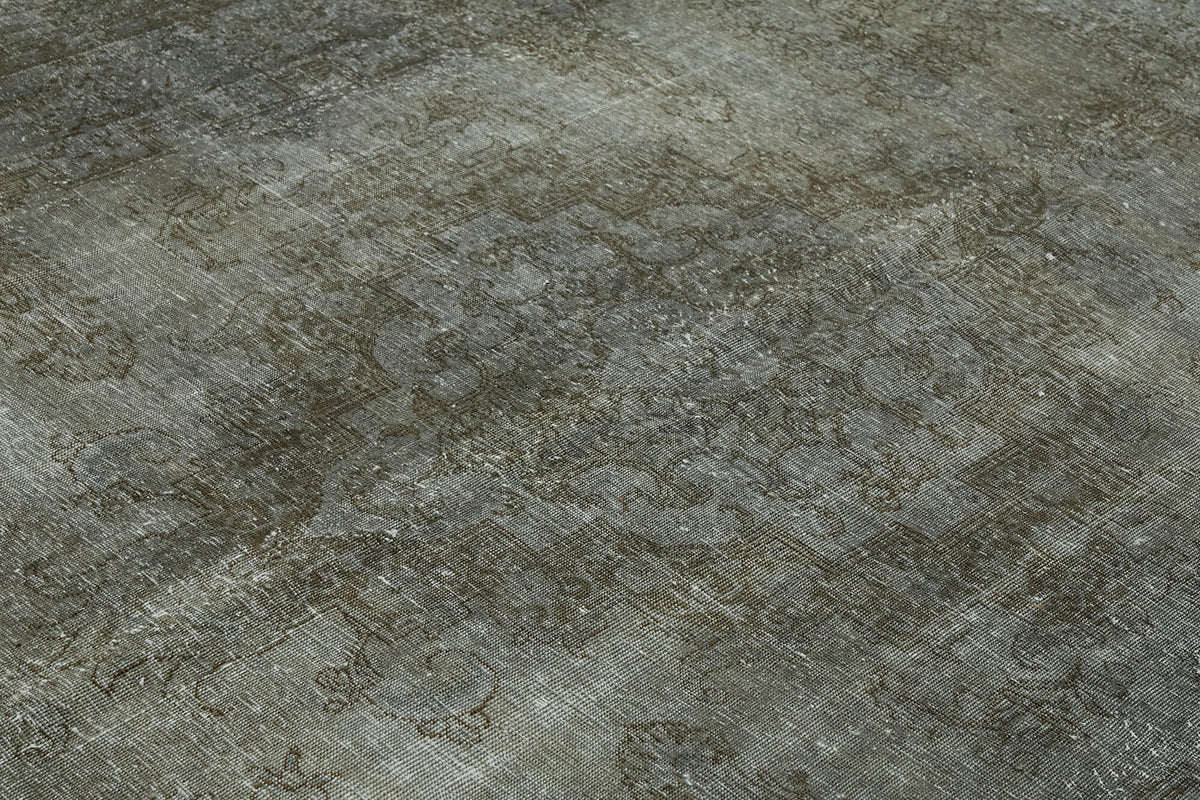 Zelko Antrasit Gri Madalyon Desenli Yün El Dokuma Halı 290x380 cm – mekânda kullanım