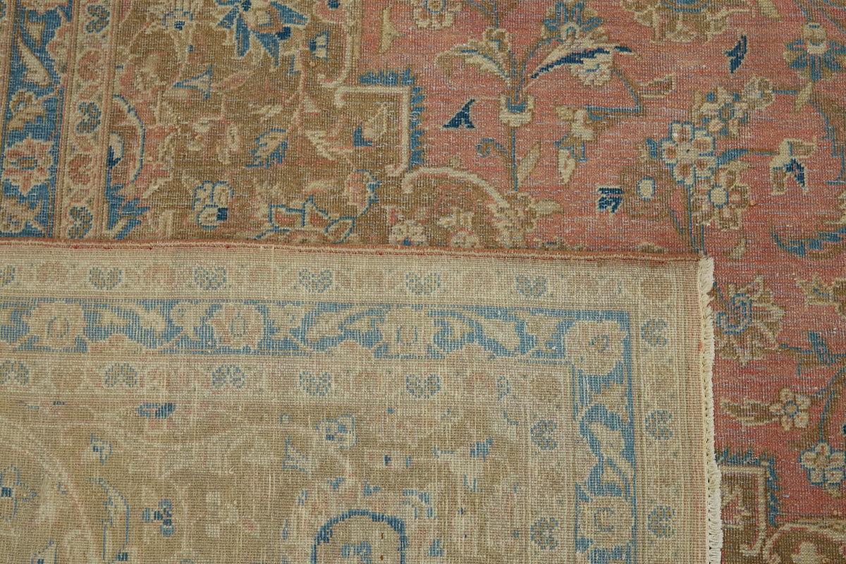 Rusvo Bej ve Açık Mavi Madalyon Desenli Vintage Halı 304x491 cm – arka yüz görünümü