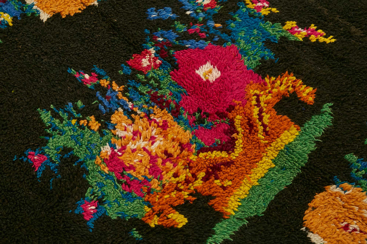 Timvi Tulu Çok Renkli Çiçek Desenli El Dokuma Halı 137x170 cm – mekânda kullanım