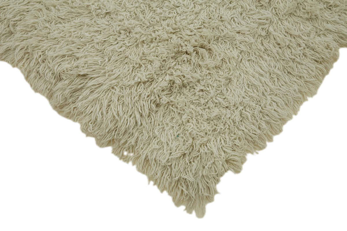 Timvi Düz Yeşil Halı Bej Rengi Shaggy Dokuma 153x235 cm – detay görünümü