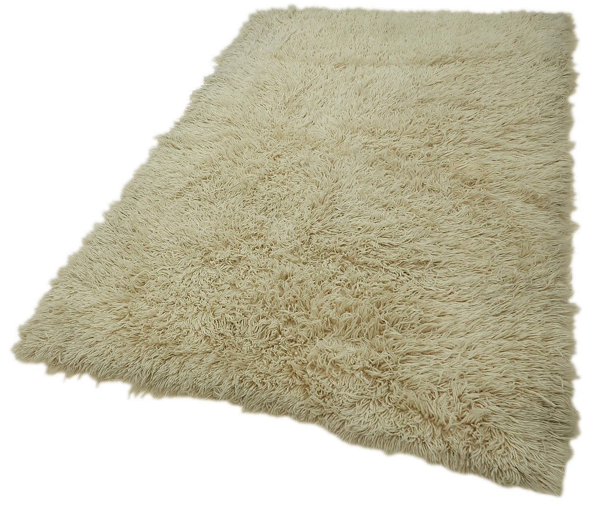 Timvi Bej Yeşil Düz Modern Shaggy El Dokuma Halı 140x230 cm – doku yakın çekim