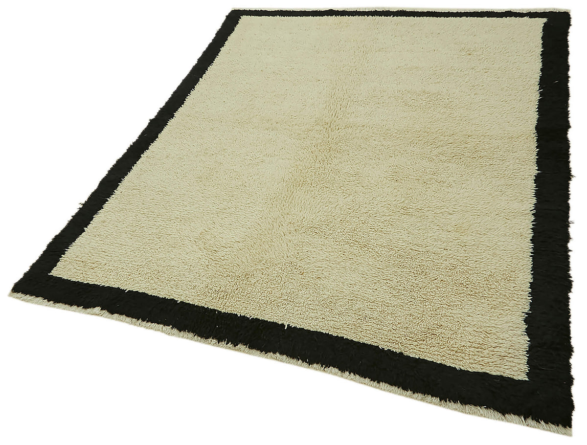 Timvi Siyah Krem Halı Modern Bordürlü Tulu Dokuma 145x193 cm – doku yakın çekim