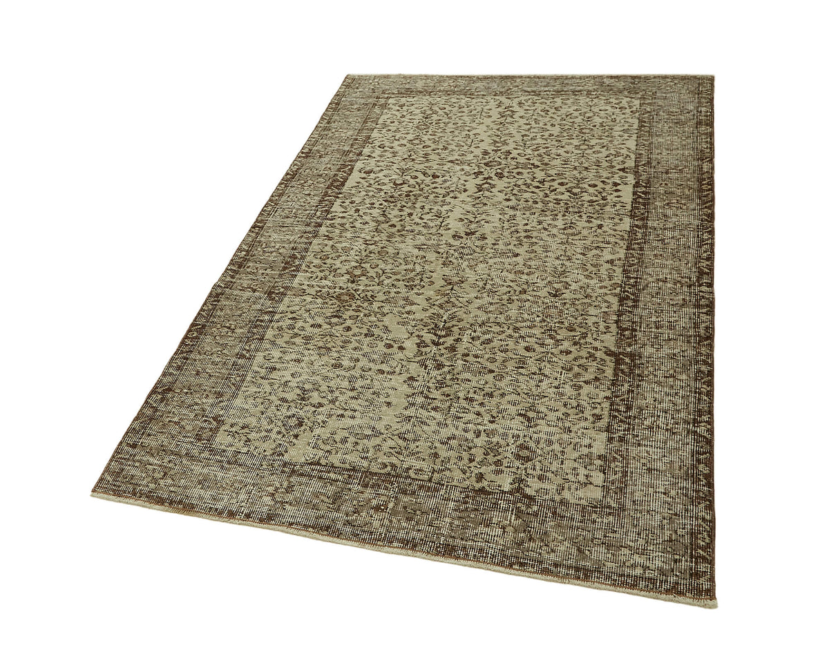 Tavik Bej Gri Çiçekli Klasik Eskitme El Dokuma Halı 116x179 cm – doku yakın çekim