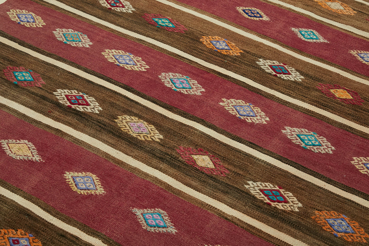 Kavro Anadolu Kilim Bordo Kahverengi Geometrik Kilim 162x305 cm 46014 – mekânda kullanım