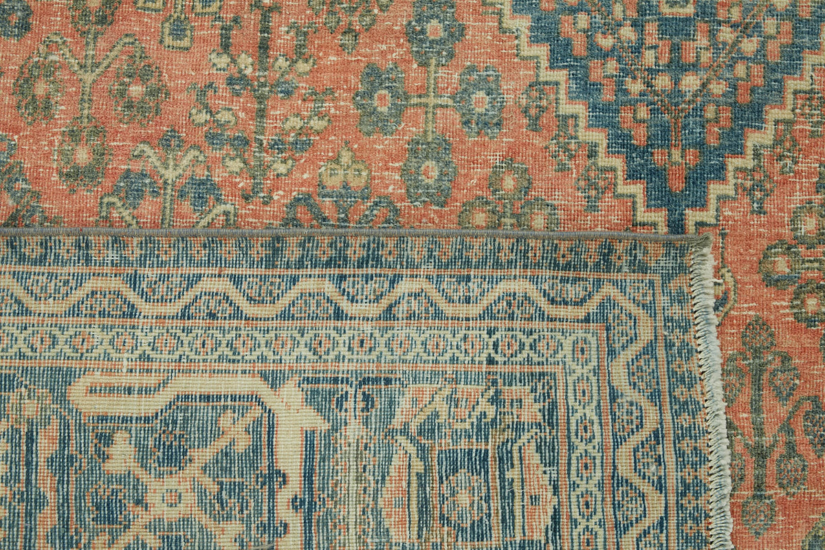 Rusvo Pembe Mavi Geometrik Desenli El Dokuma Halı 263x381 cm – arka yüz görünümü