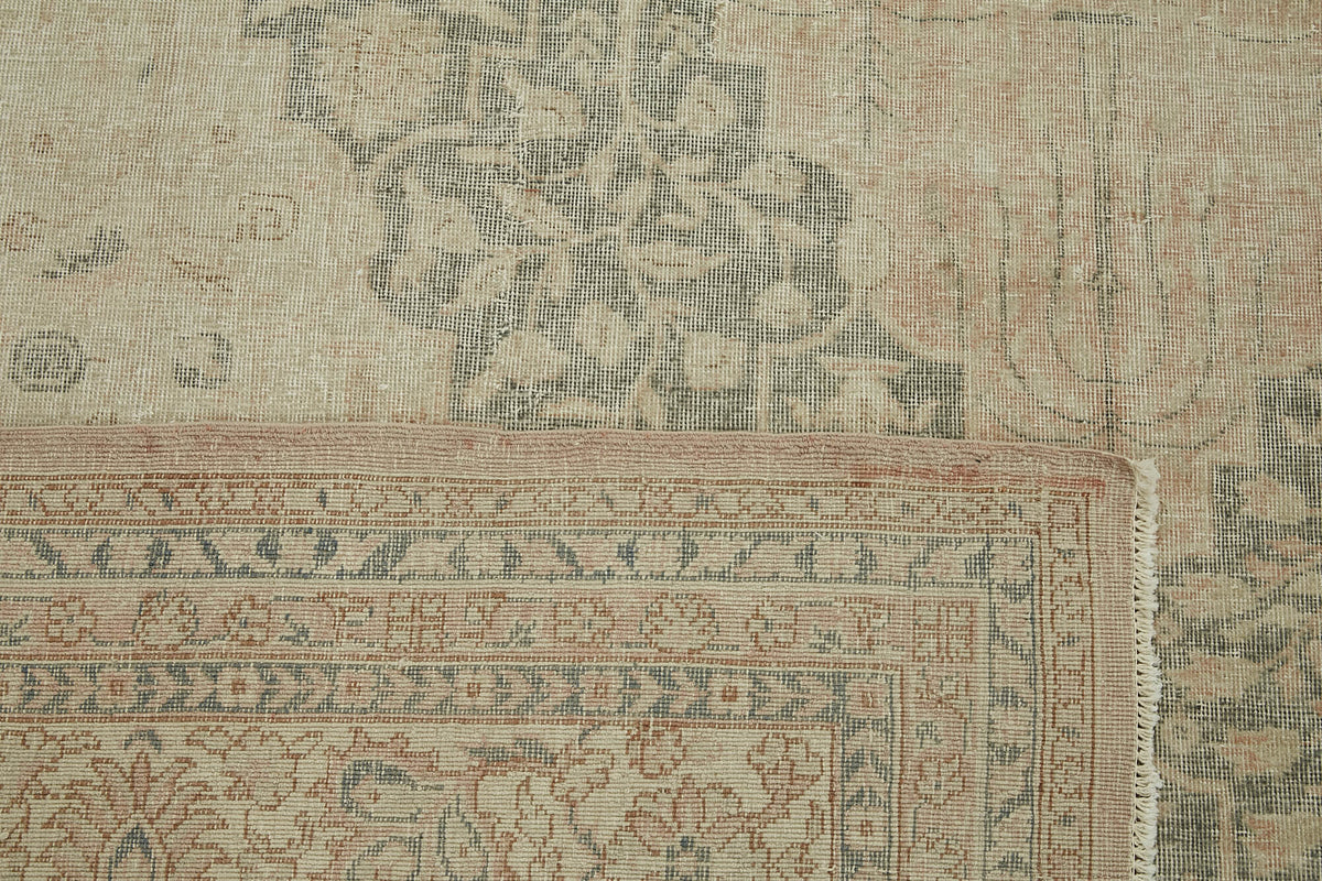 Rusvo Bej Gri Eskitme Madalyon Desenli El Dokuma Halı 301x393 cm – arka yüz görünümü