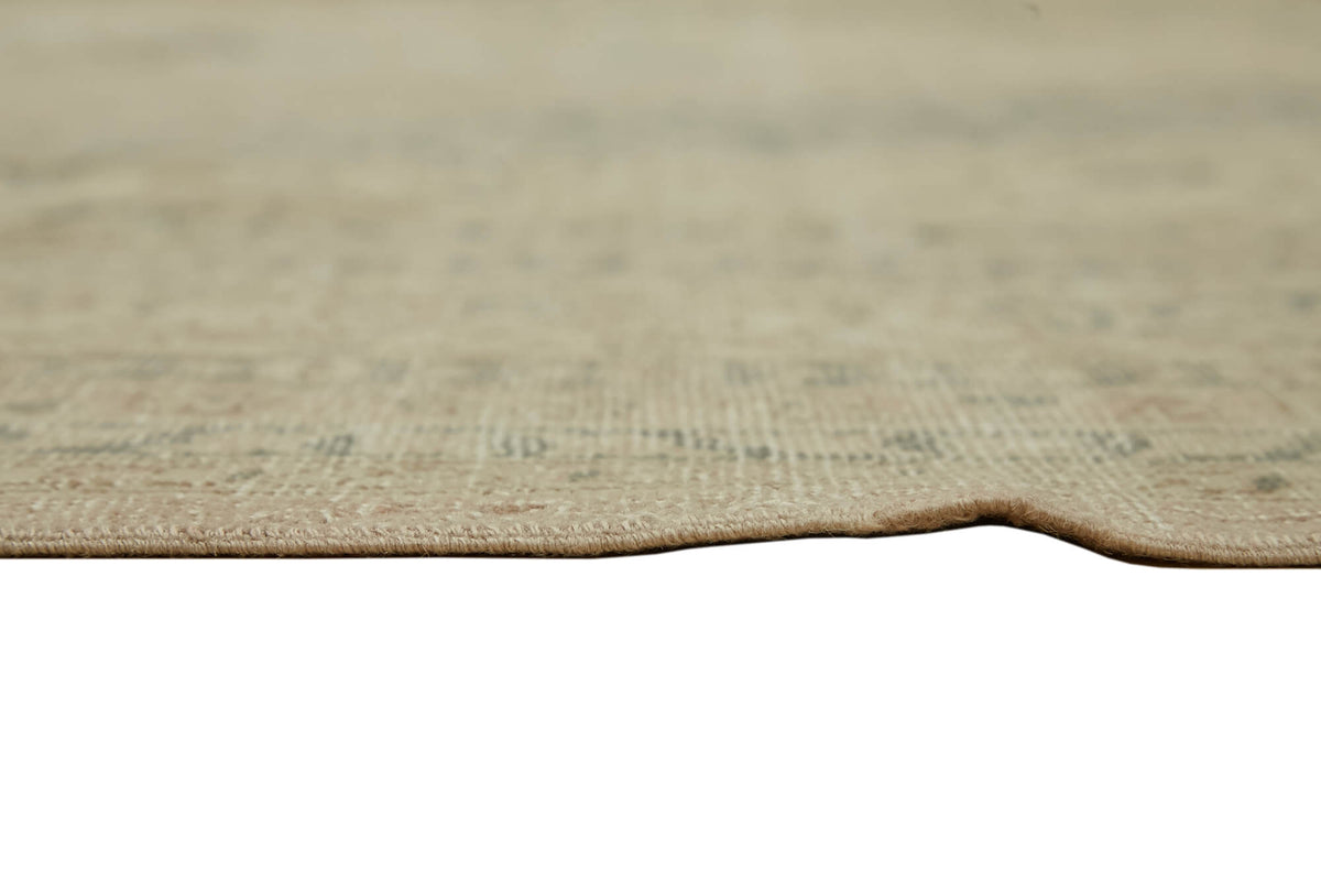 Rusvo Bej Gri Eskitme Madalyon Desenli El Dokuma Halı 301x393 cm – farklı açı