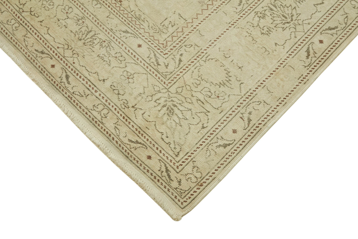 Rusvo Bej ve Kahverengi Çiçekli Yün Vintage Halı 231x369 cm – detay görünümü