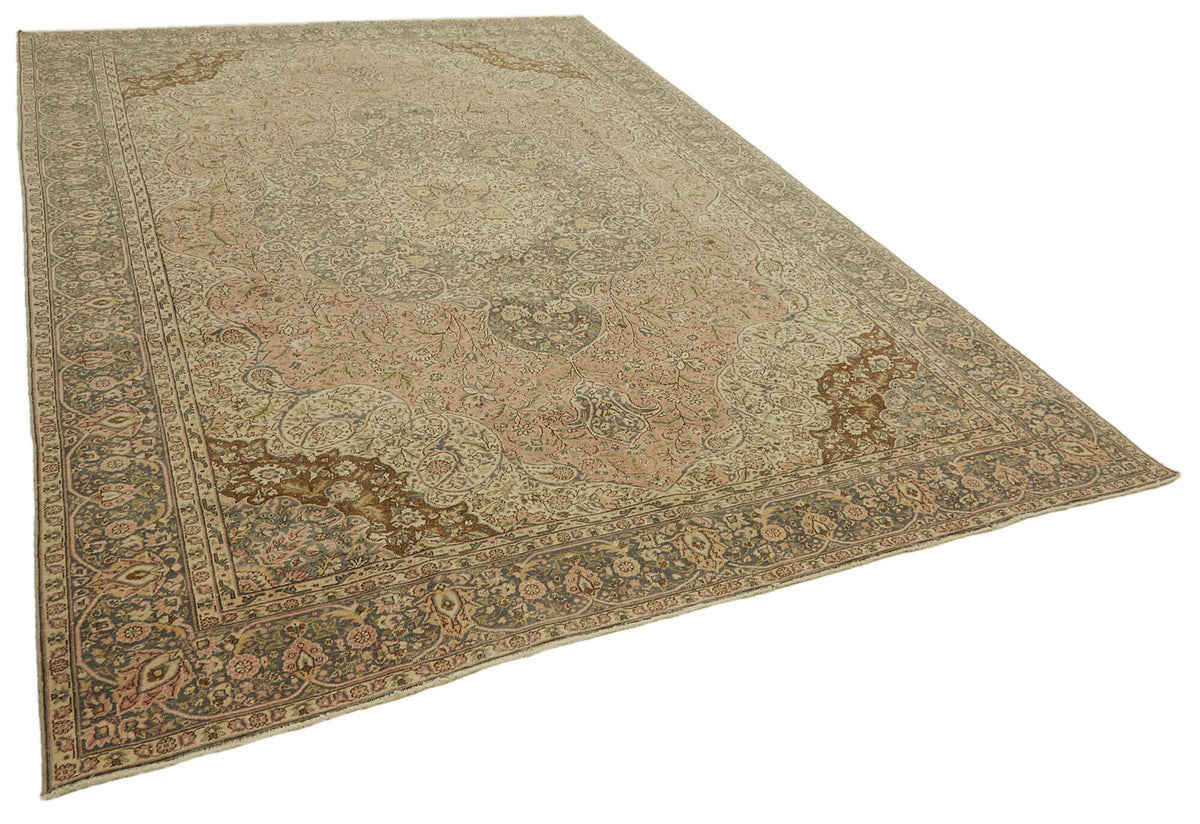 Rusvo Bej Pembe Madalyon Desenli Yün El Dokuma Halı 256x351 cm – genel görünüm