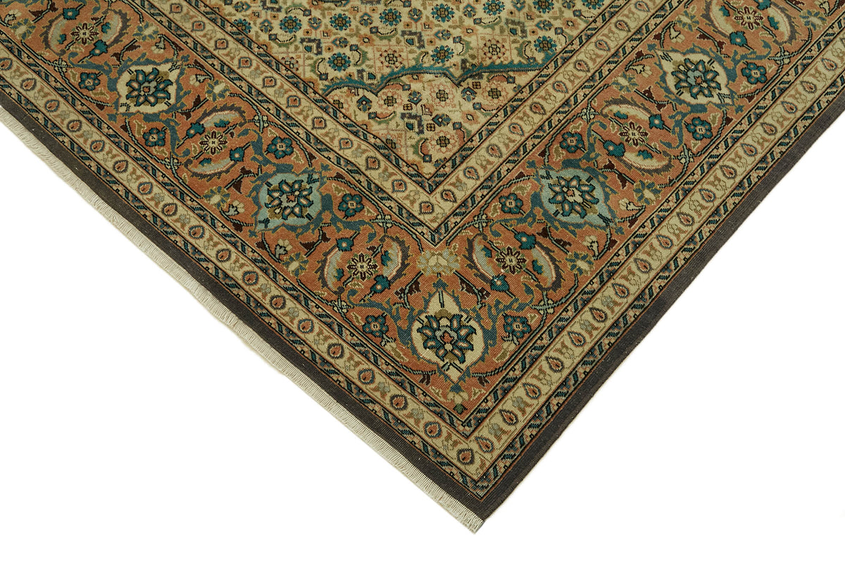 Rusvo Kahverengi ve Yeşil Madalyonlu Yün Vintage Halı 197x280 cm – detay görünümü