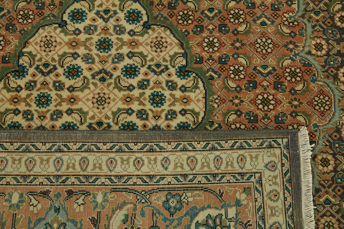 Rusvo Kahverengi ve Yeşil Madalyonlu Yün Vintage Halı 197x280 cm – arka yüz görünümü