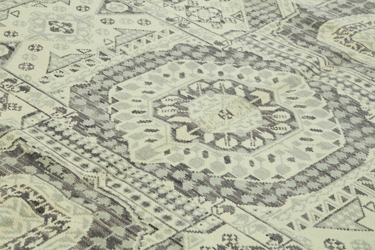 Nivro Bej Gri Geometrik Desenli Pamuk Yün El Dokuma Halı 245x310 cm – mekânda kullanım