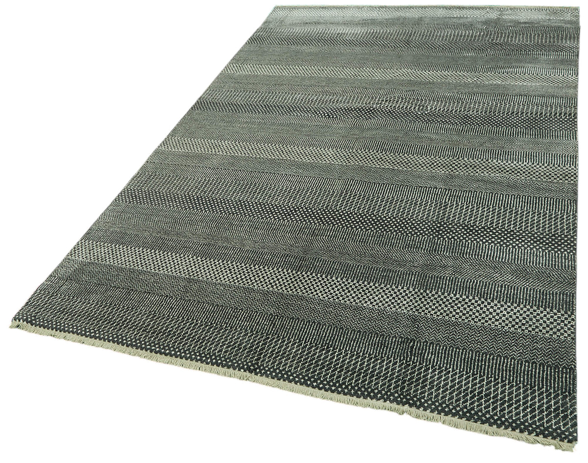 Nivro Antrasit ve Açık Gri Çizgili El Dokuma Halı 153x245 cm – doku yakın çekim