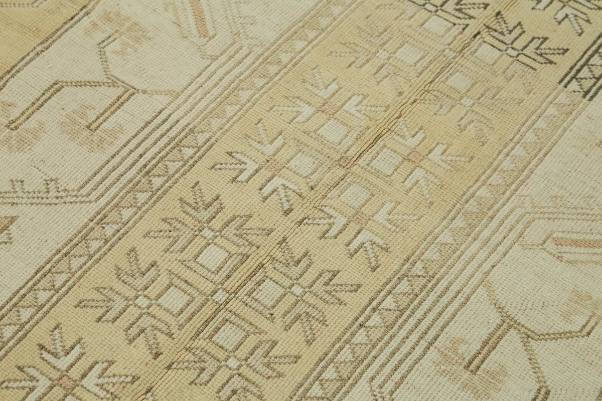 Gekro Düz Bej Halı Etnik Geometrik Desenli Vintage 120x215 cm – mekânda kullanım