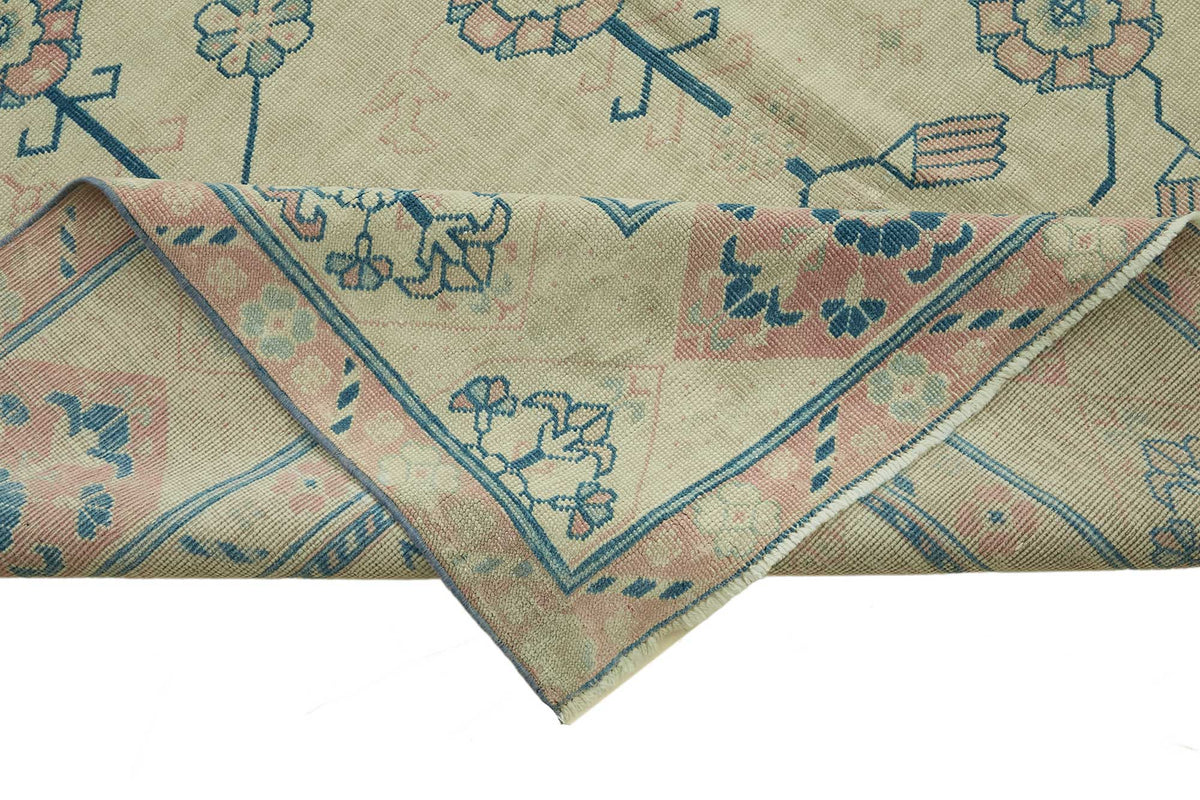 Kavale Çiçek Desenli Bej ve Pembe El Dokuma Vintage Halı 172x236 cm – kenar detayı