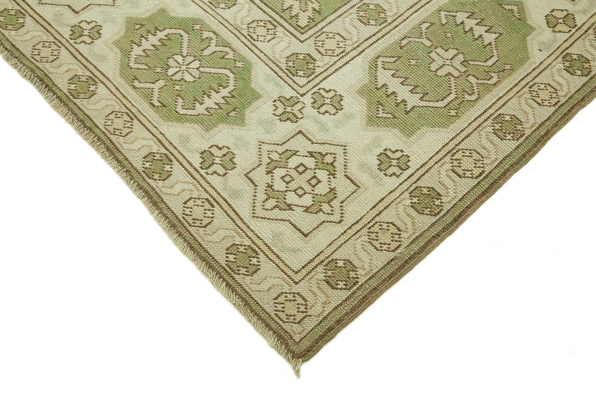 Kavale Yeşil Krem Geometrik Klasik El Dokuma Halı 224x327 cm – detay görünümü