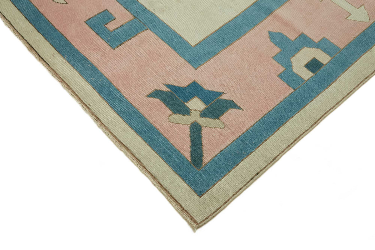 Kavale Geometrik Desenli El Dokuma Modern Halı Krem Pembe 234x307 cm – detay görünümü