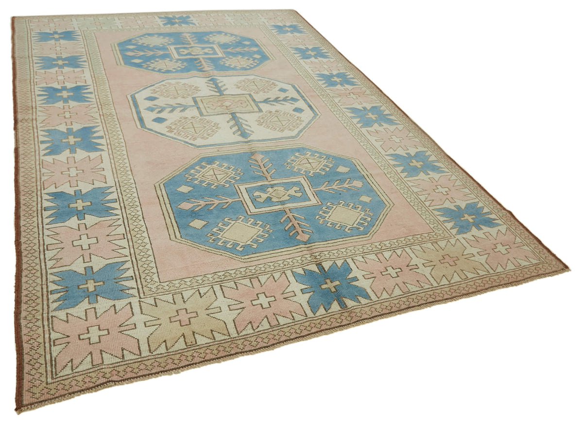 Kavale Anadolu Vintage Pembe Madalyon Desenli El Dokuma Halı 211x304 cm – genel görünüm