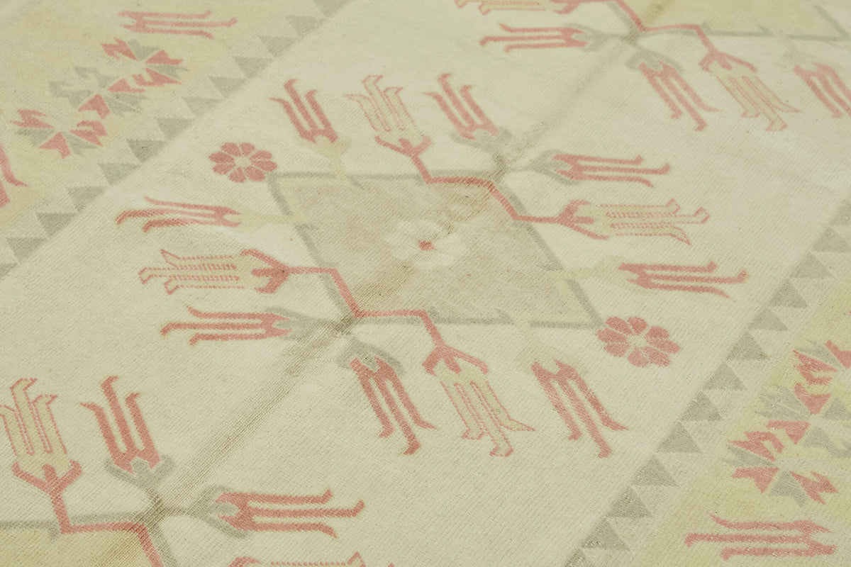 Kavale Bej Geometrik Desenli Vintage Yün Halı 196x270 cm 46816 – mekânda kullanım