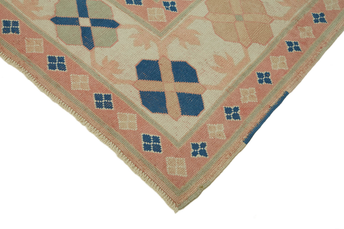 Kavale Bej Lacivert Madalyon Desenli Yün El Dokuma Halı 196x250 cm – detay görünümü