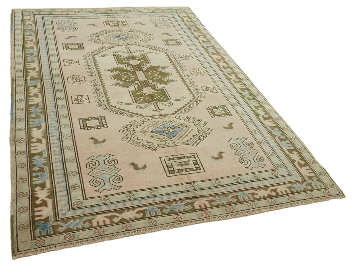 Kavale Madalyon Desenli Bej Rengi El Dokuma Anadolu Halısı 176x258 cm – genel görünüm
