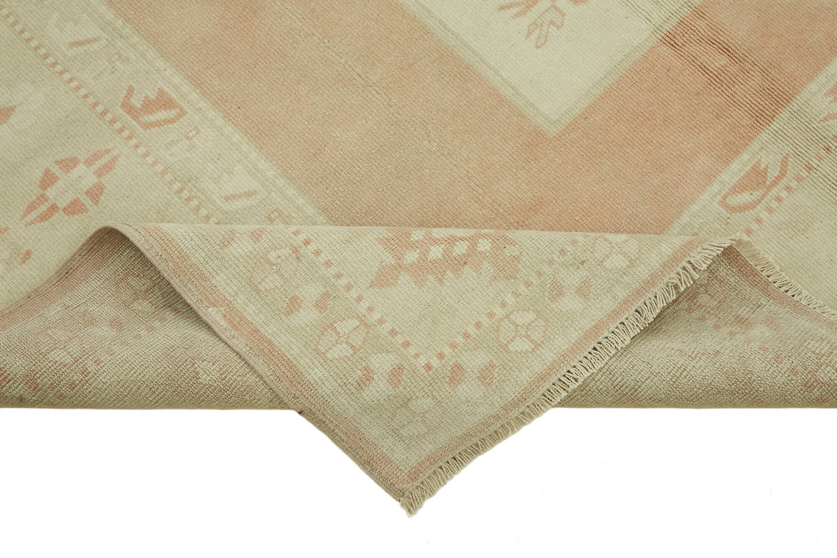 Kavale 30-50 Yıllık Kırmızı Etnik Halı Geometrik Desenli 192x221 cm 46858 – kenar detayı