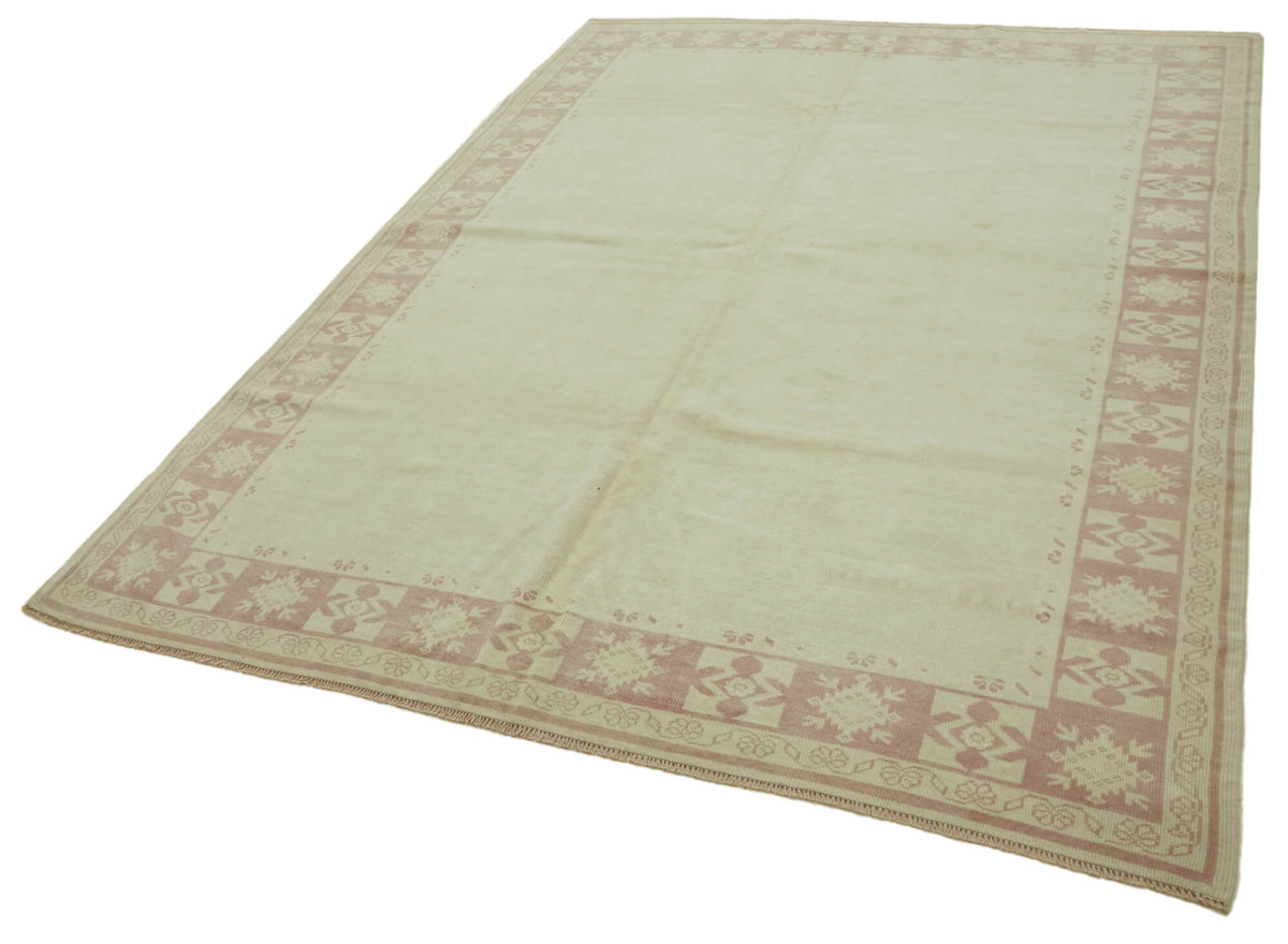 Kavale Bej Gümüş Bordürlü Geometrik El Dokuma Halı 209x276 cm – doku yakın çekim