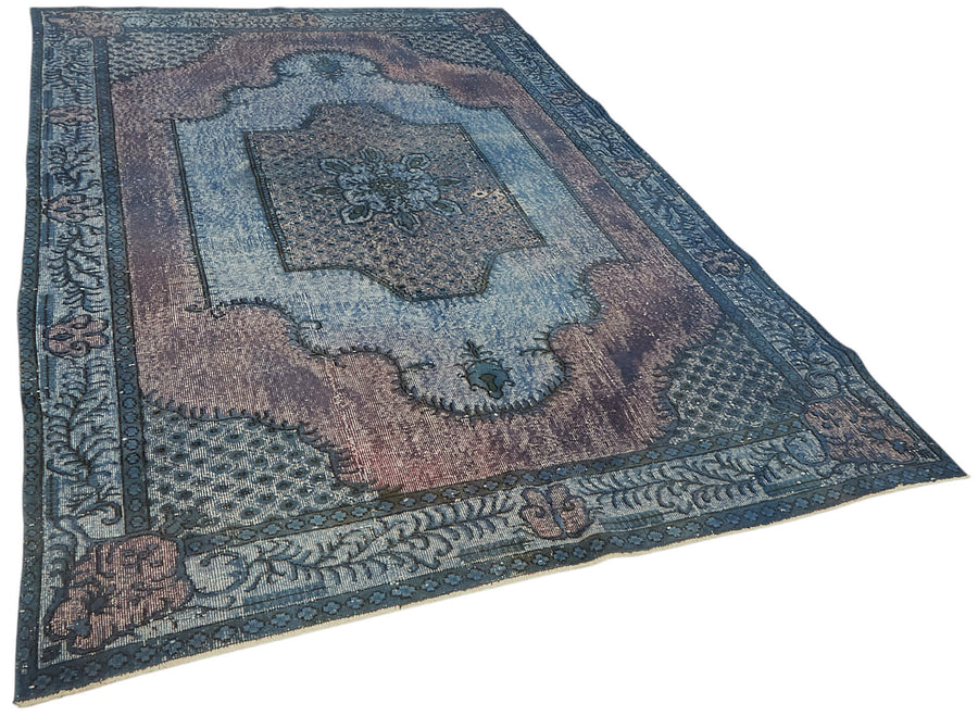 Besko Mavi Eskitme Halı Kabartma Desenli Klasik 191x300 cm – genel görünüm