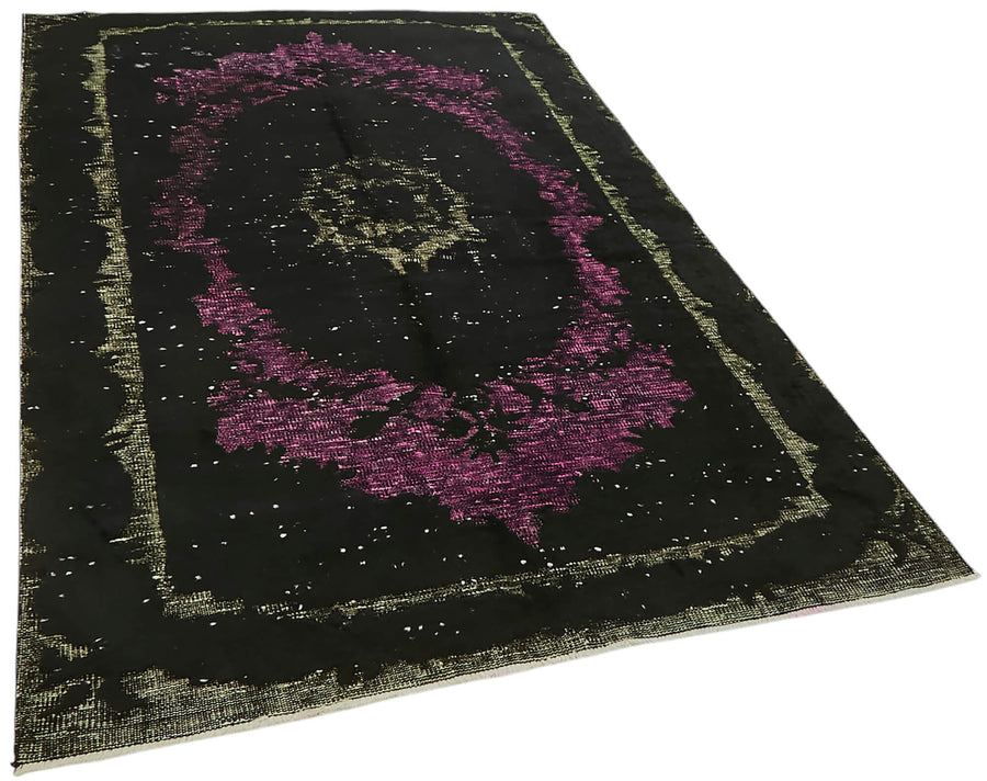 Besko Siyah Mor Madalyon Oyma Desenli Yün Pamuk El Dokuma Halı 161x257 cm – genel görünüm