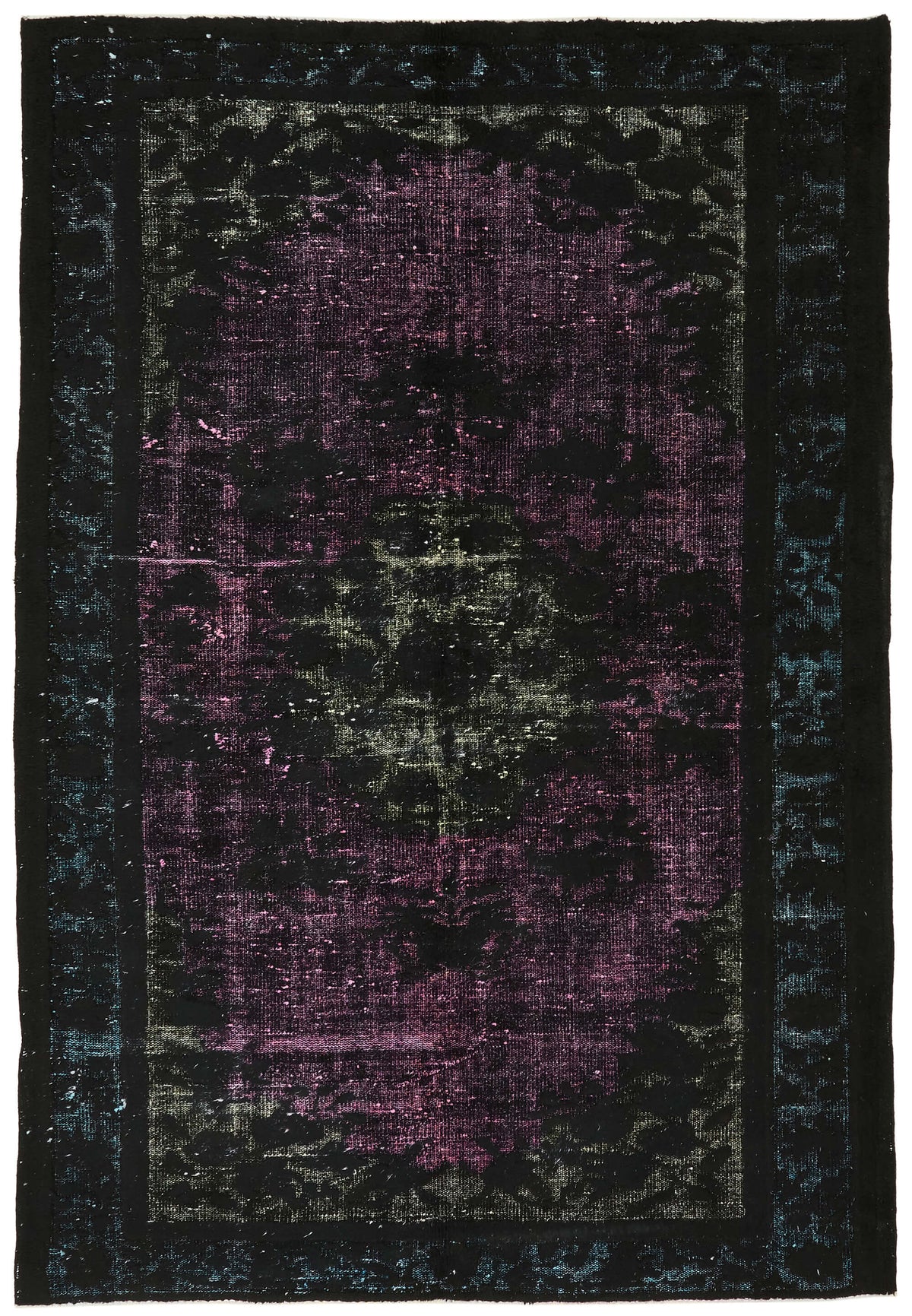 Besko Siyah Madalyon Desenli Oyma El Dokuma Halı 182x267 cm