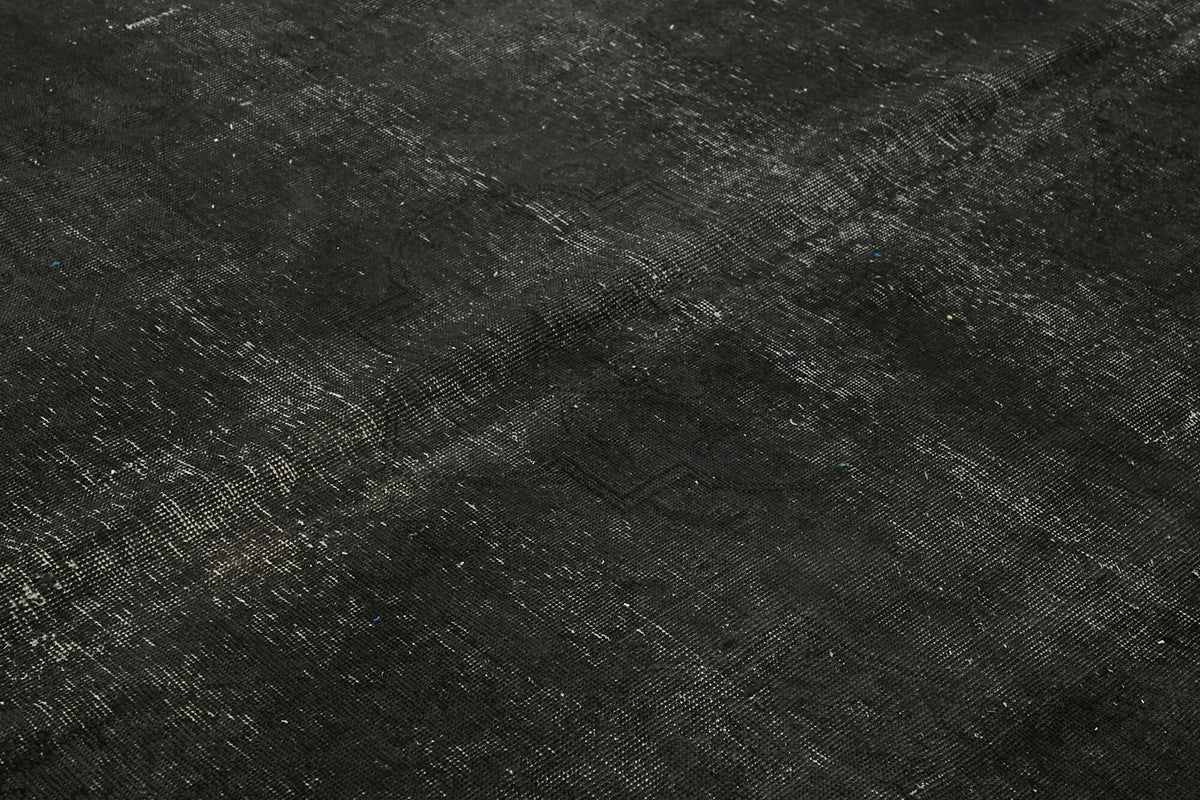Zelko Desensiz Düz Siyah Gri Vintage El Dokuma Halı 280x380 cm – mekânda kullanım