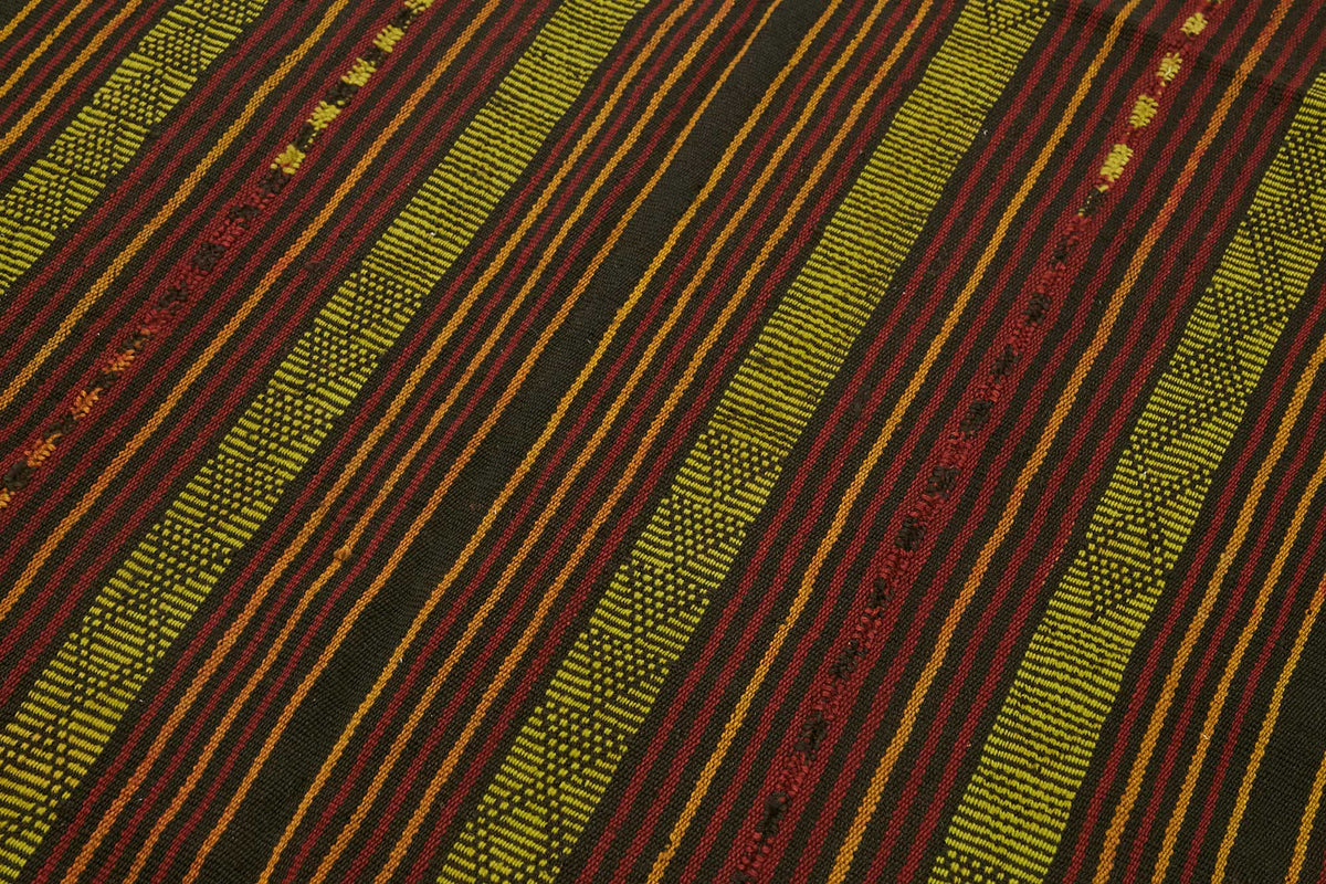 Truvo Yeşil Bordo Çizgili Etnik El Dokuma Kilim 150x354 cm – mekânda kullanım