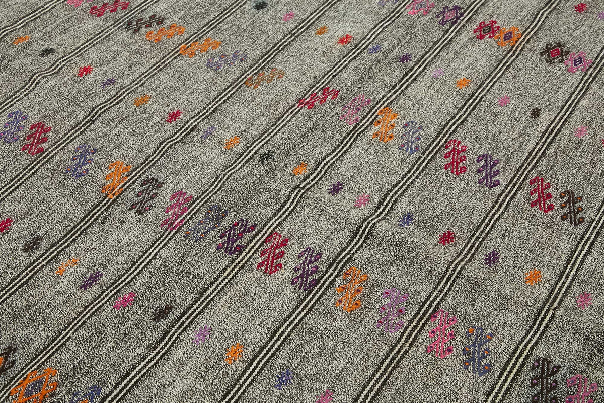 Truvo Gri Turuncu Geometrik Desenli El Dokuma Kilim 184x282 cm 47207 – mekânda kullanım