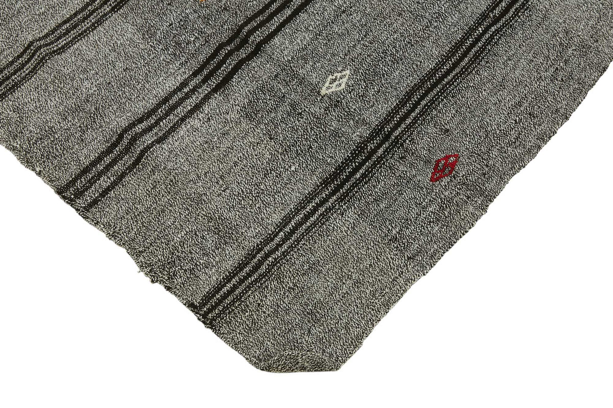 Truvo Gri Siyah Çizgili Keçi Kılı Kilim 208x233 cm 47210 – detay görünümü