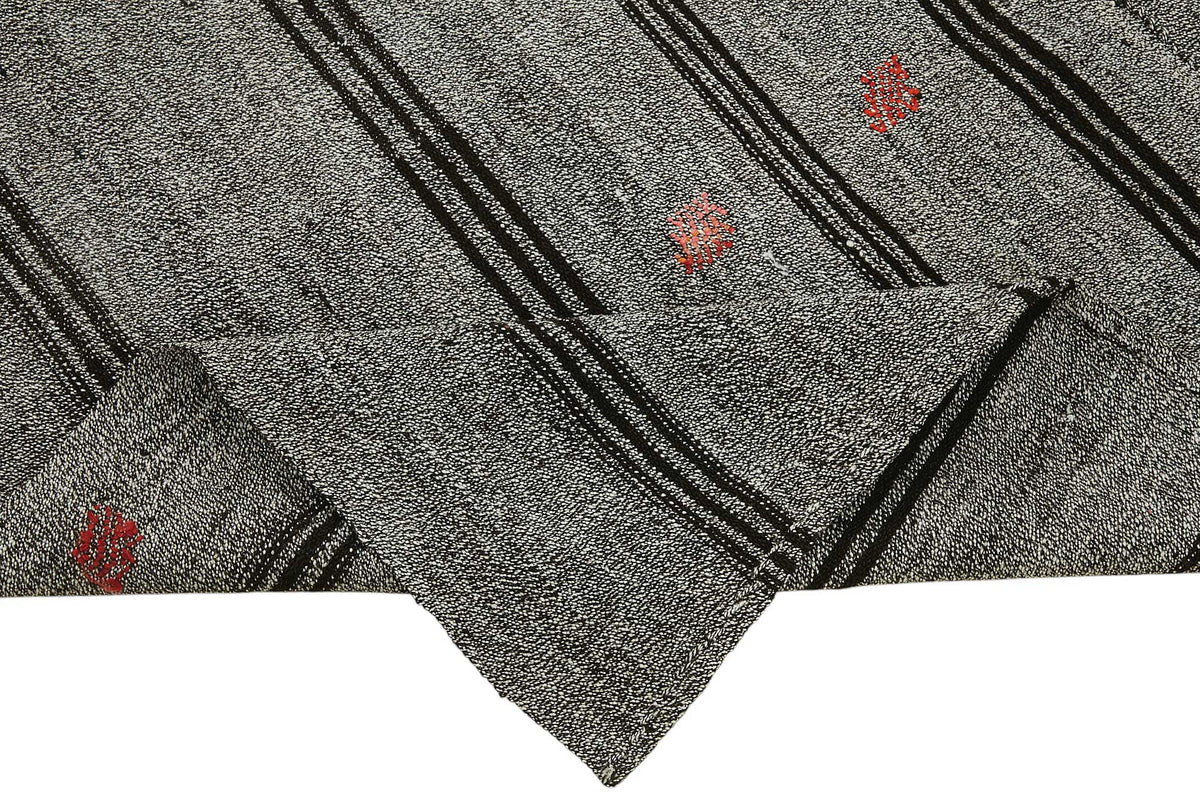 Truvo Gri Siyah Çizgili Keçi Kılı Kilim 208x233 cm 47210 – kenar detayı
