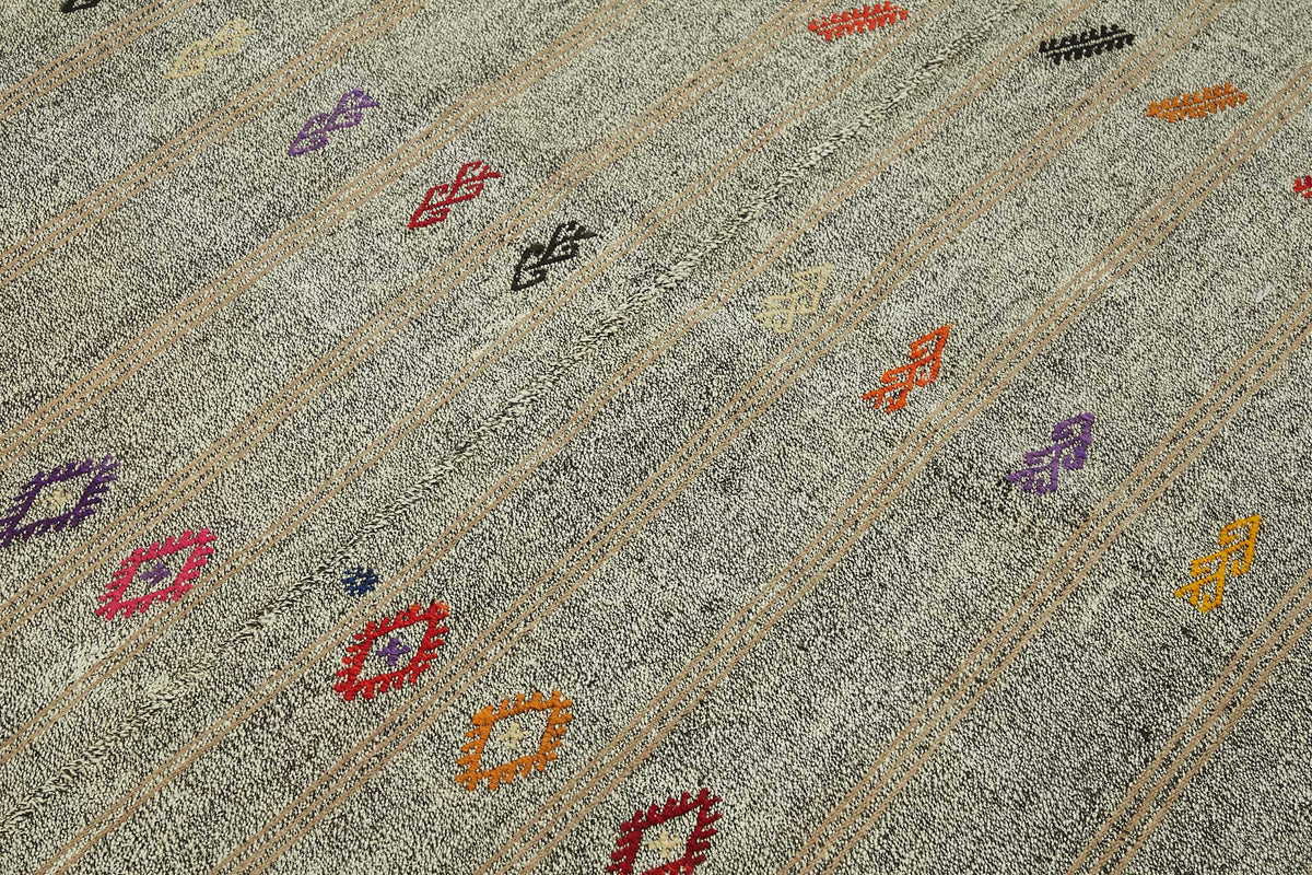 Truvo Geometrik Kilim Çok Renkli Etnik Desenli 177x244 cm – mekânda kullanım