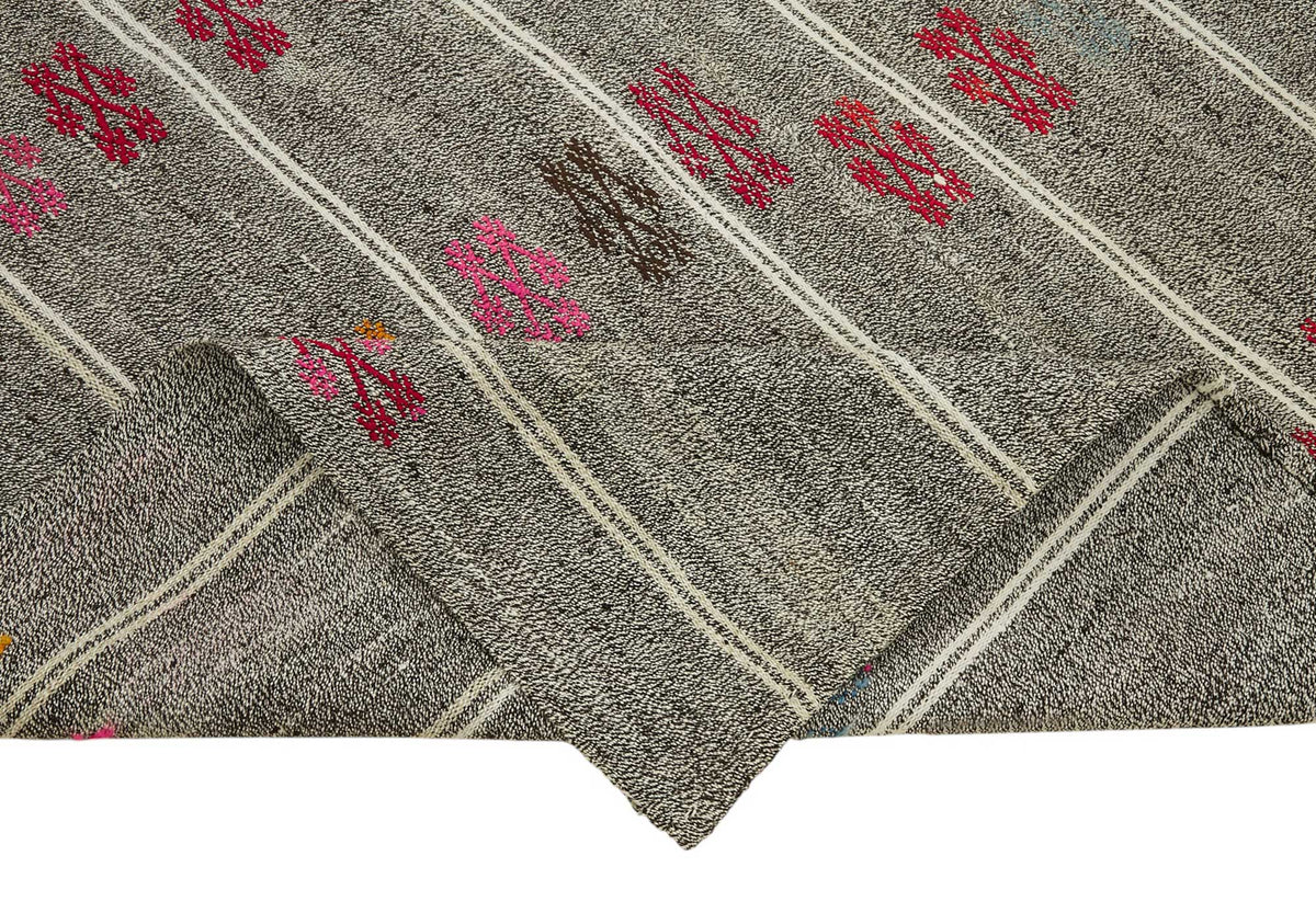 Truvo Geometrik Desenli Çok Renkli Gri Beyaz Kıl Kilim 176x217 cm – kenar detayı