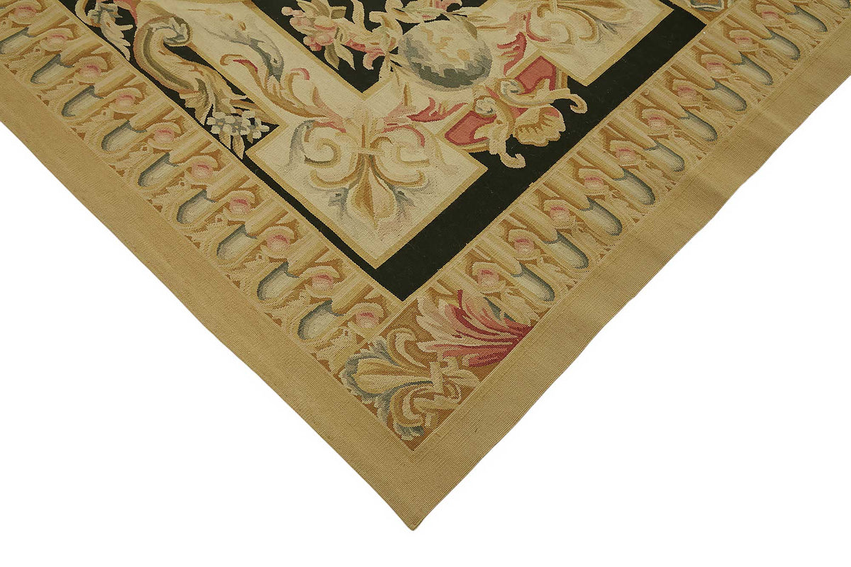 Sivemi Siyah Gold Halı Klasik Geometrik Desenli 273x337 cm – detay görünümü
