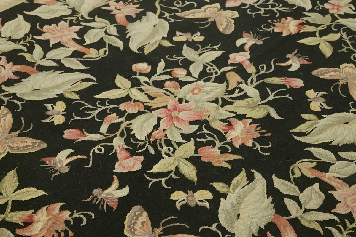 Sivemi Siyah Halı Vintage Çiçek Desenli El Dokuma 242x311 cm 47397 – mekânda kullanım