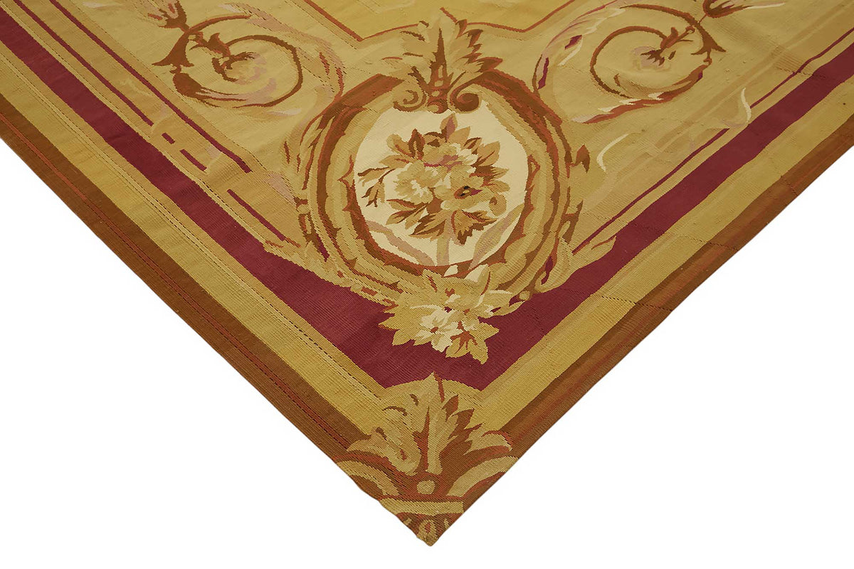 Sivemi Bej Halı Bordo ve Gold Çiçekli Vintage Aubusson 262x358 cm – detay görünümü