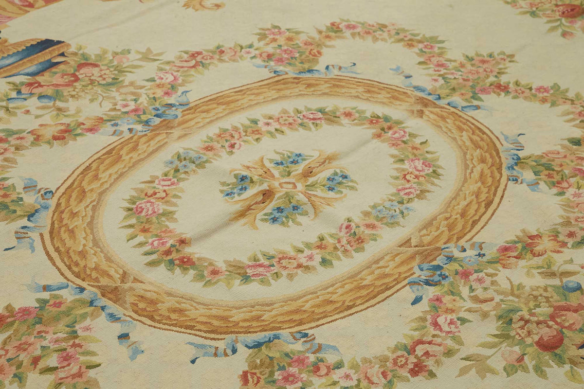 Sivemi Çiçek Desenli Kırmızı ve Bej Vintage Halı 298x431 cm – mekânda kullanım