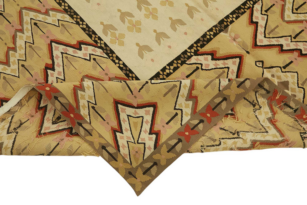 Sivemi Kahverengi Halı 6 m² Kareli Desenli Düz Dokuma 196x311 cm – kenar detayı