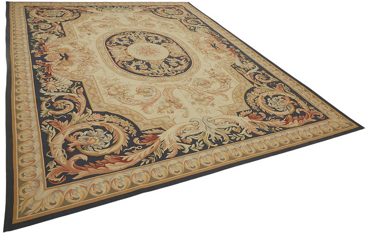 Sivemi Lacivert Bej Madalyon Desenli Klasik El Dokuma Halı 272x368 cm – genel görünüm