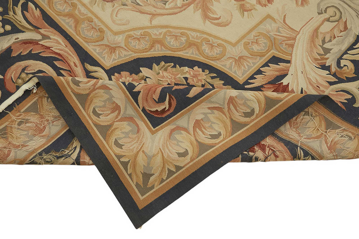 Sivemi Lacivert Bej Madalyon Desenli Klasik El Dokuma Halı 272x368 cm – kenar detayı